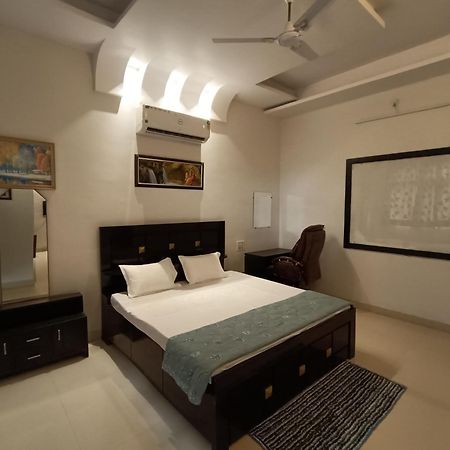Leela Homestay Jabalpur - Lily - 2 Bhk Luxury Appartment Dış mekan fotoğraf
