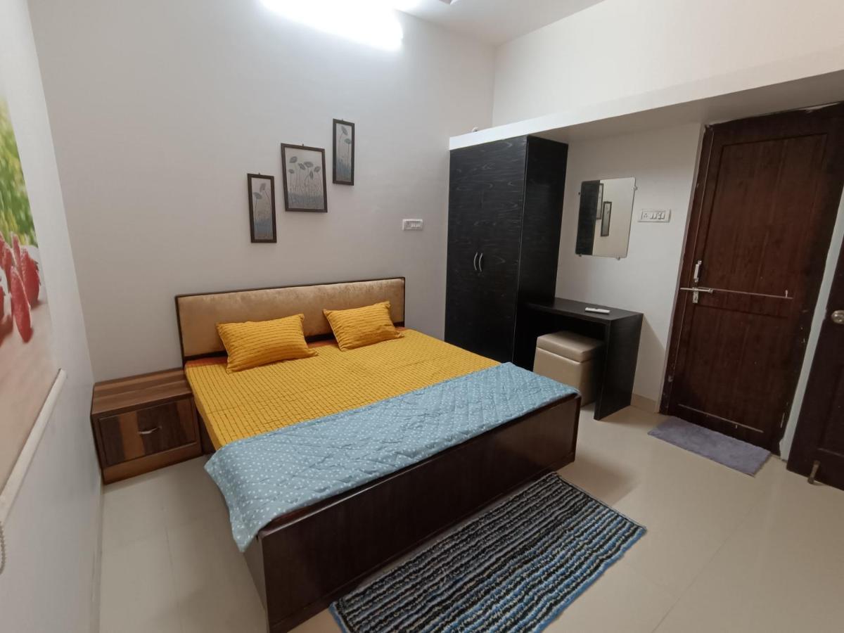 Leela Homestay Jabalpur - Lily - 2 Bhk Luxury Appartment Dış mekan fotoğraf