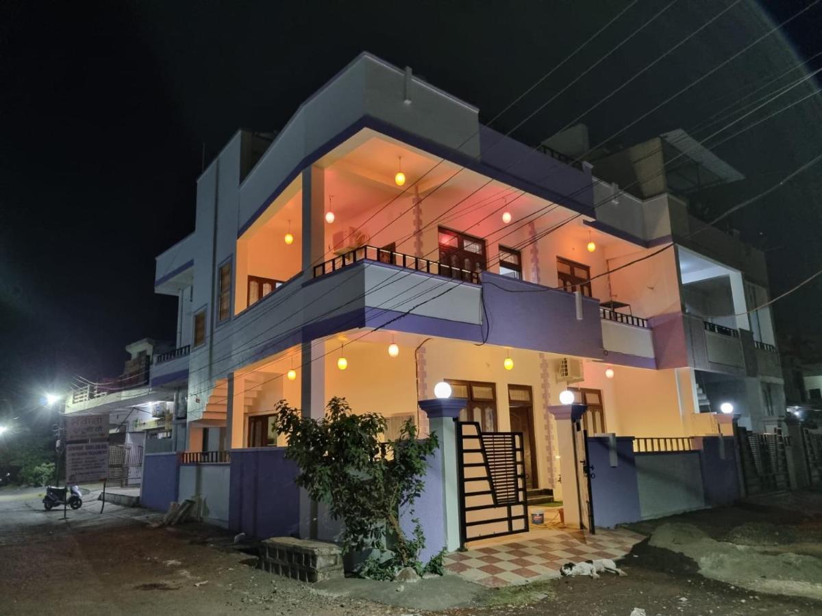 Leela Homestay Jabalpur - Lily - 2 Bhk Luxury Appartment Dış mekan fotoğraf