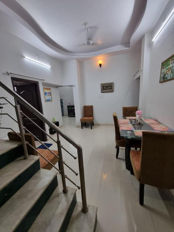 Leela Homestay Jabalpur - Lily - 2 Bhk Luxury Appartment Dış mekan fotoğraf