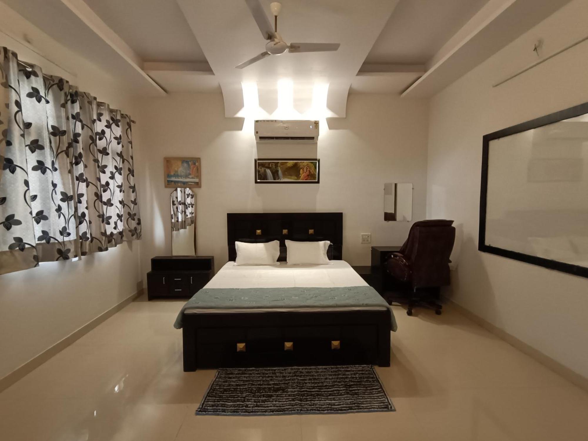 Leela Homestay Jabalpur - Lily - 2 Bhk Luxury Appartment Dış mekan fotoğraf